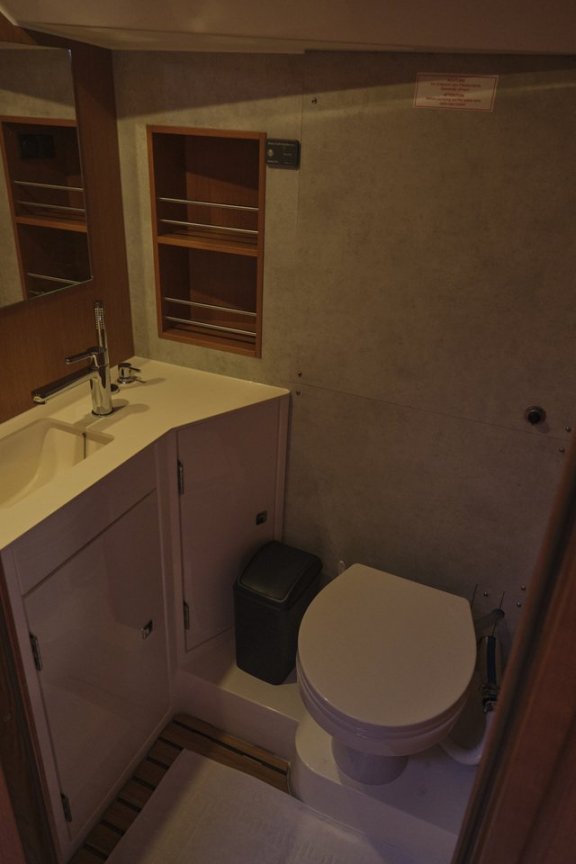 Image of Selene yacht #18