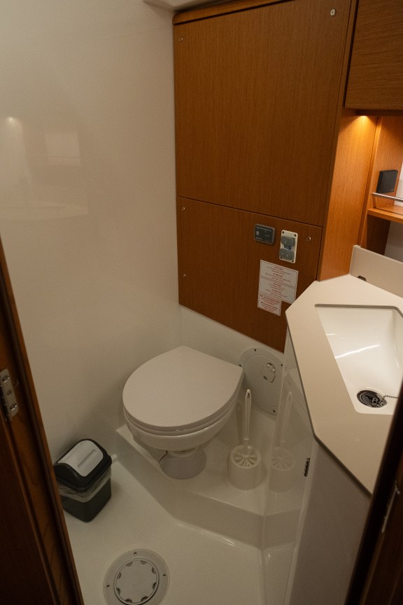 Image of Iris yacht #26