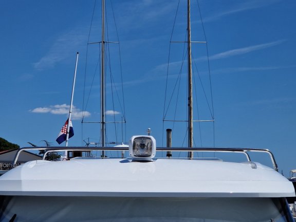 Image of Whiskey yacht #8