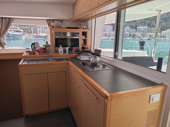 Image of Santi yacht #21