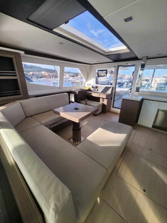 Image of Dou Reve V yacht #5