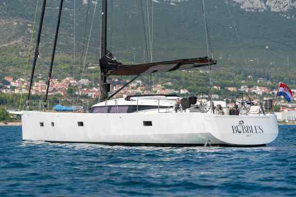 Image of Bubbles yacht #8