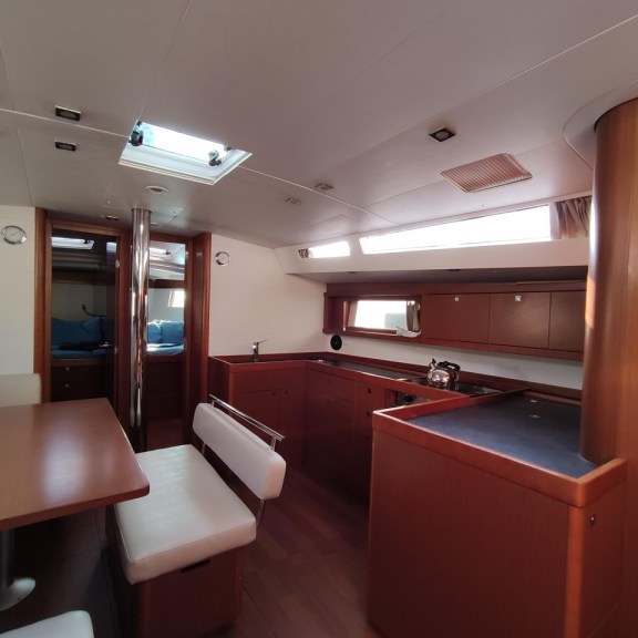 Image of Cayetana yacht #5