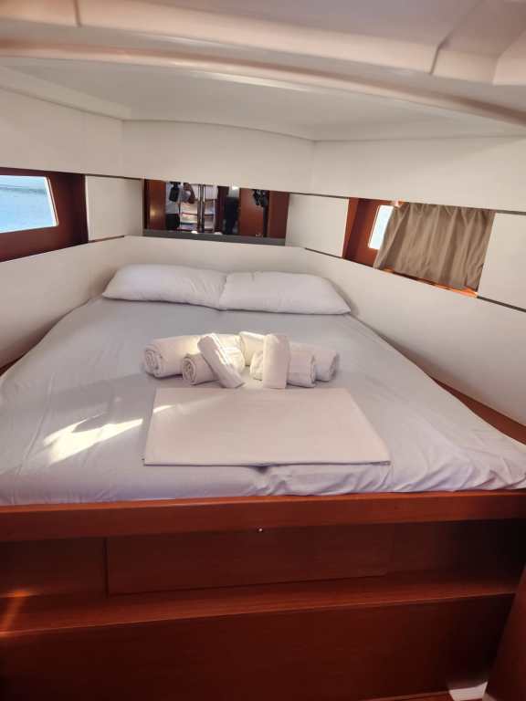 Image of Monica yacht #10