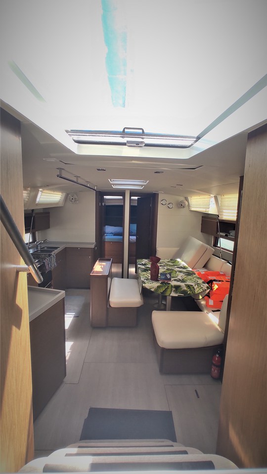 Image of Namaka yacht #9