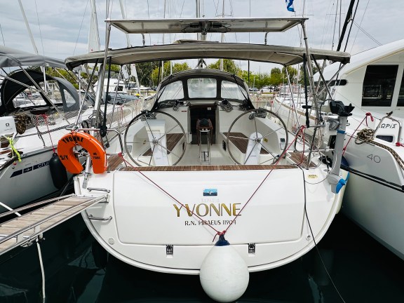 Image of Yvonne yacht #3