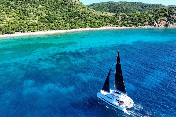 Image of Mar-A-Vela yacht #4