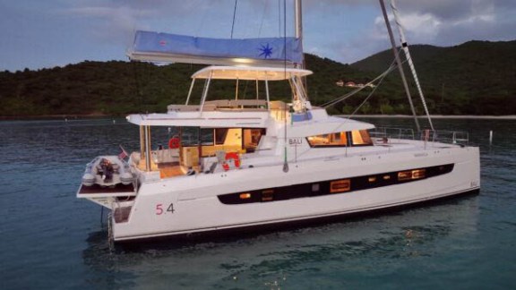 Image of Mar-A-Vela yacht #16