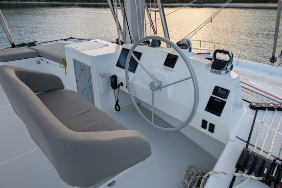 Image of Mar-A-Vela yacht #50