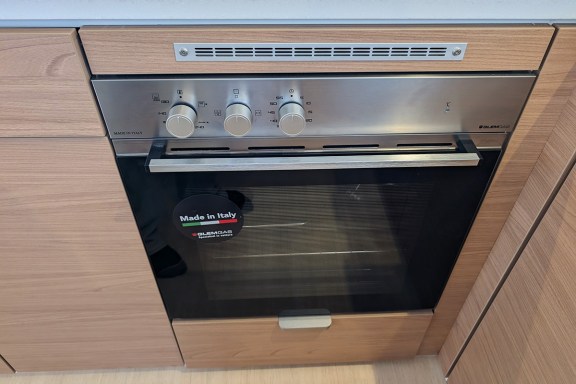 Image of Mar-A-Vela yacht #69