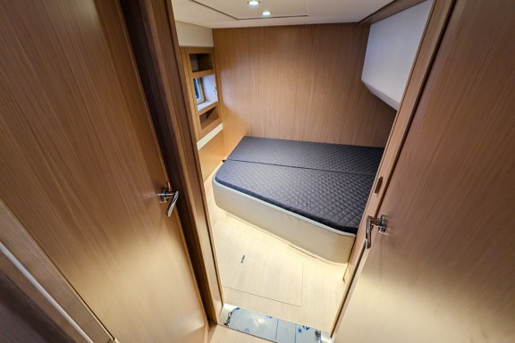 Image of Mar-A-Vela yacht #82