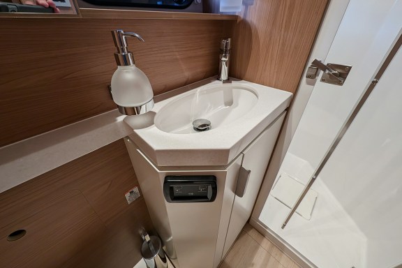 Image of Mar-A-Vela yacht #86