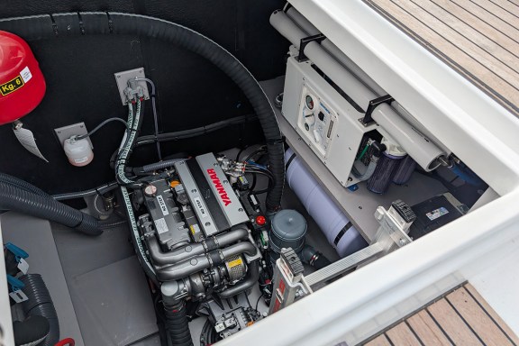 Image of Mar-A-Vela yacht #98