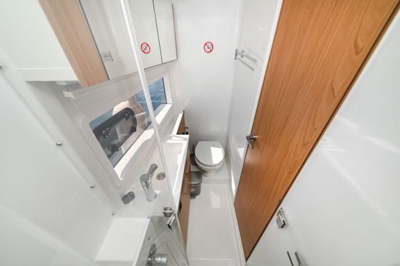 Image of Rose Sunset V yacht #32