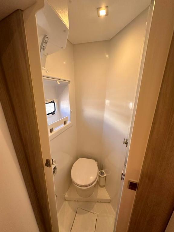 Image of JaRosa yacht #9