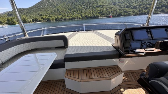Image of Paradise yacht #12