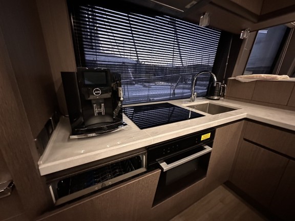 Image of Paradise yacht #18