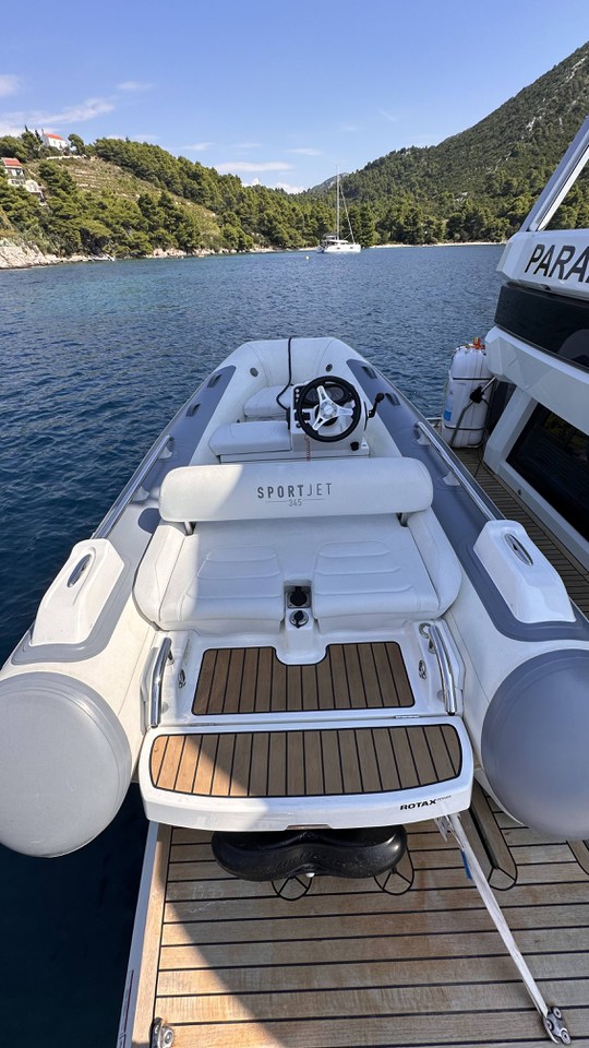 Image of Paradise yacht #31