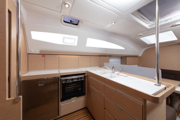 Image of Anita yacht #8