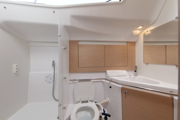 Image of Anita yacht #13