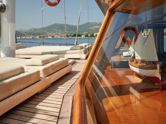 Image of Queen of Adriatic yacht #12