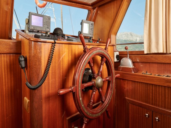 Image of Queen of Adriatic yacht #14