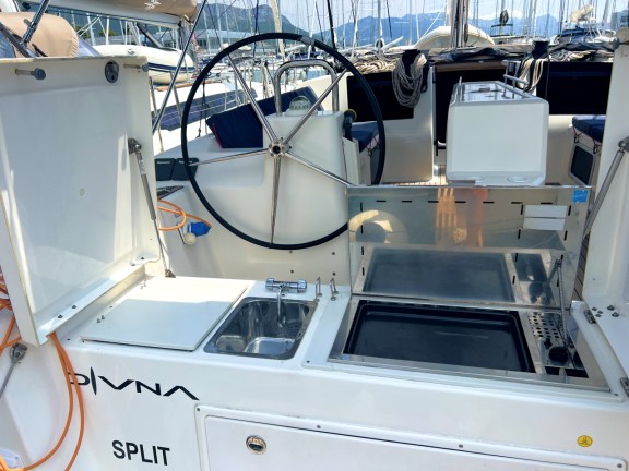 Image of Divna yacht #12