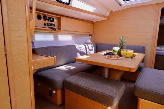 Image of Divna yacht #15