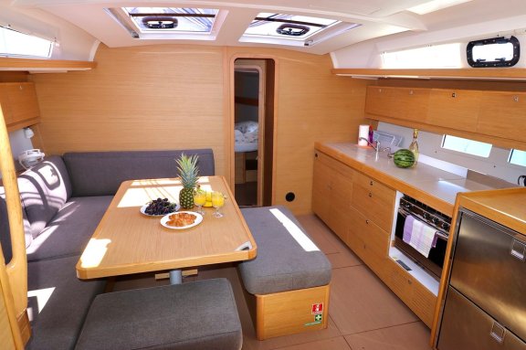 Image of Divna yacht #13