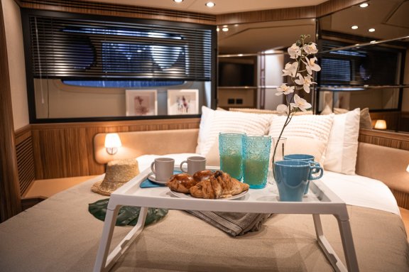 Image of Ciù Ciù yacht #24