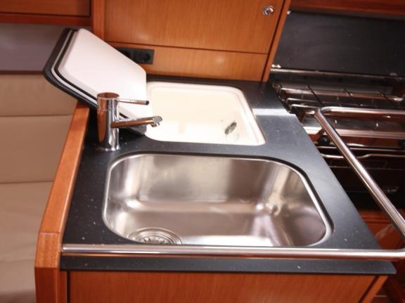 Image of Big Kahuna yacht #16