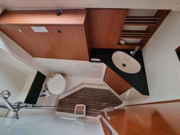 Image of Big Kahuna yacht #20