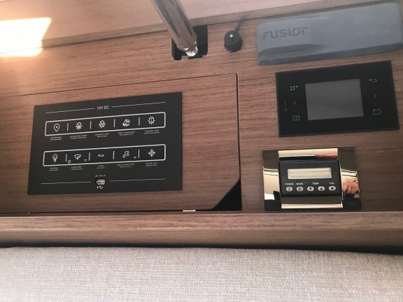 Image of Elise yacht #21