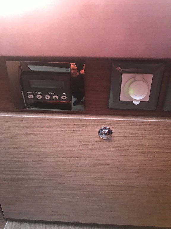 Image of Elise yacht #22