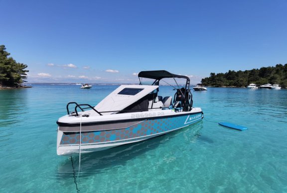 Image of Ula yacht #2