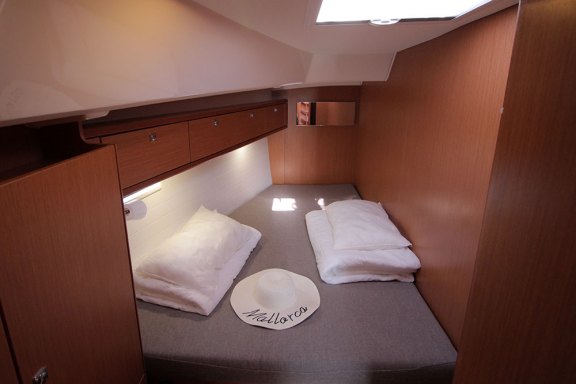 Image of Casino Royale yacht #8