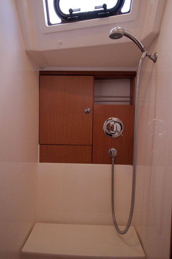 Image of Lucy Ball yacht #13