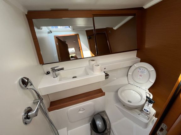 Image of Art Vandelay yacht #9