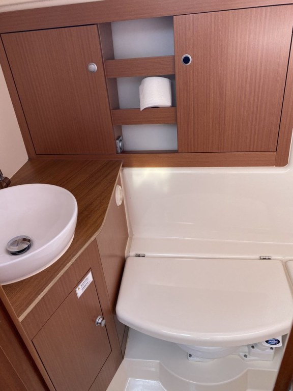 Image of Kon-Tiki yacht #12