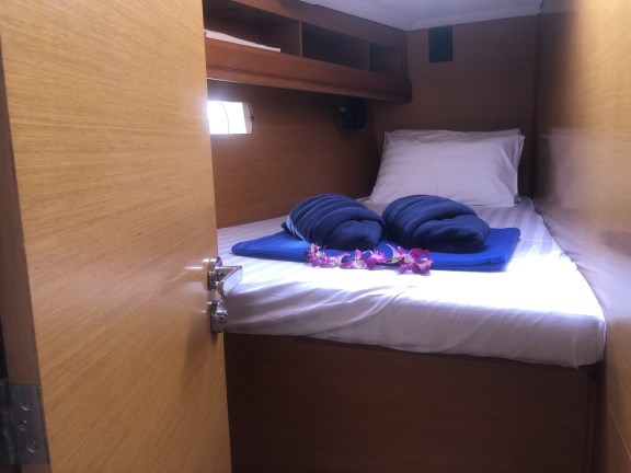 Image of Chinon 2 yacht #20