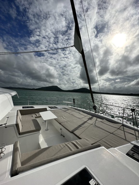 Image of Belle Isle yacht #6