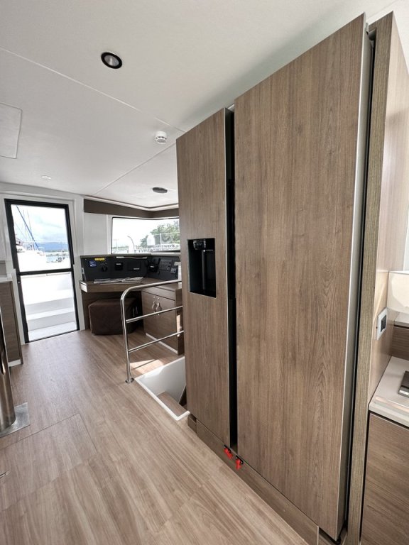 Image of Belle Isle yacht #21