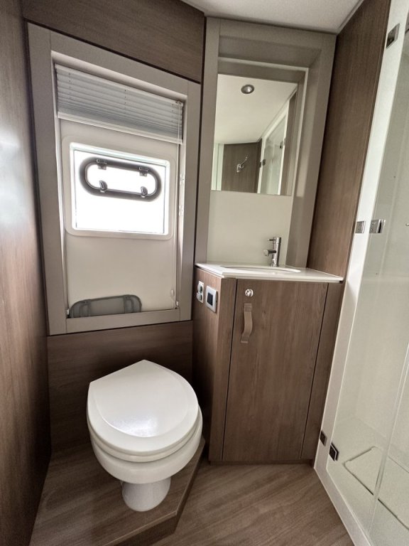 Image of Belle Isle yacht #36