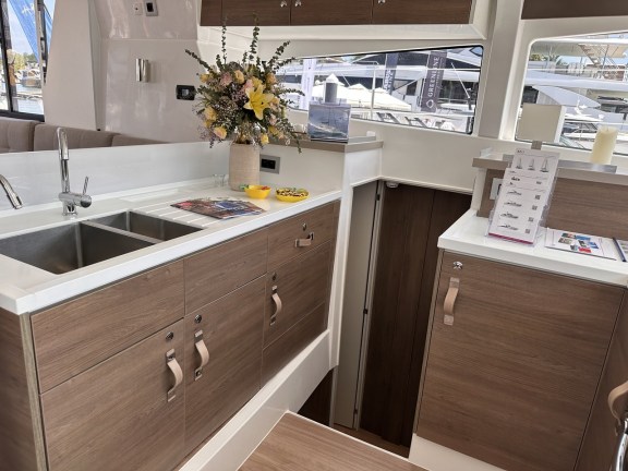 Image of Joyous yacht #22