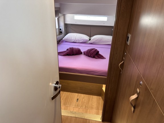 Image of Joyous yacht #28