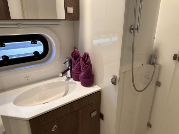 Image of Joyous yacht #31