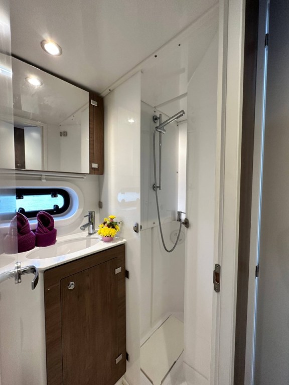 Image of Joyous yacht #29