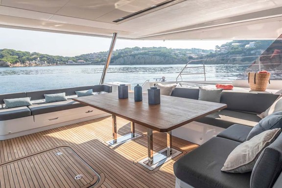 Image of LA PERLE yacht #6