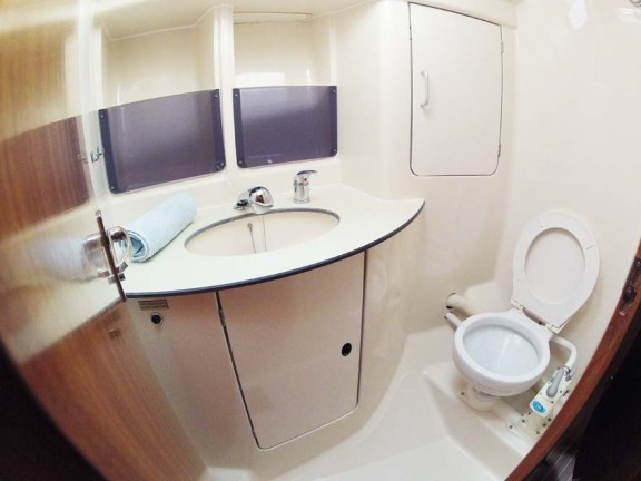 Image of Luna V yacht #17