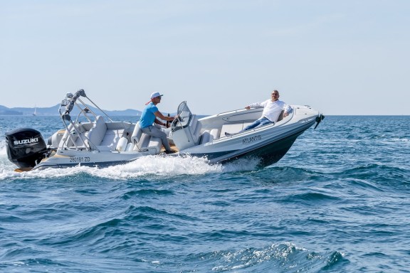 Image of Atlantis yacht #2